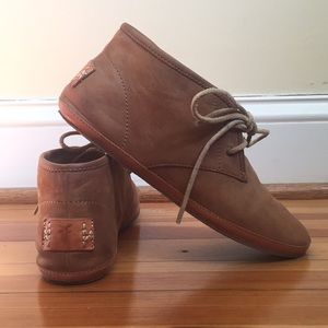 Never Worn - Frye Leather Sneaker - Sz 8.5